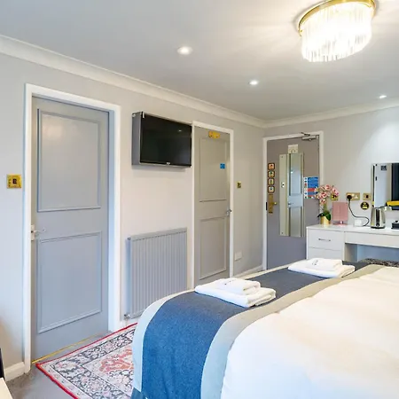 Waterhead & - Parking And Light Breakfast Hotel